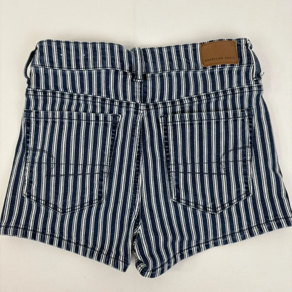 American Eagle Women's Hi-Rise Shortie Blue White Striped Denim Shorts Size 2